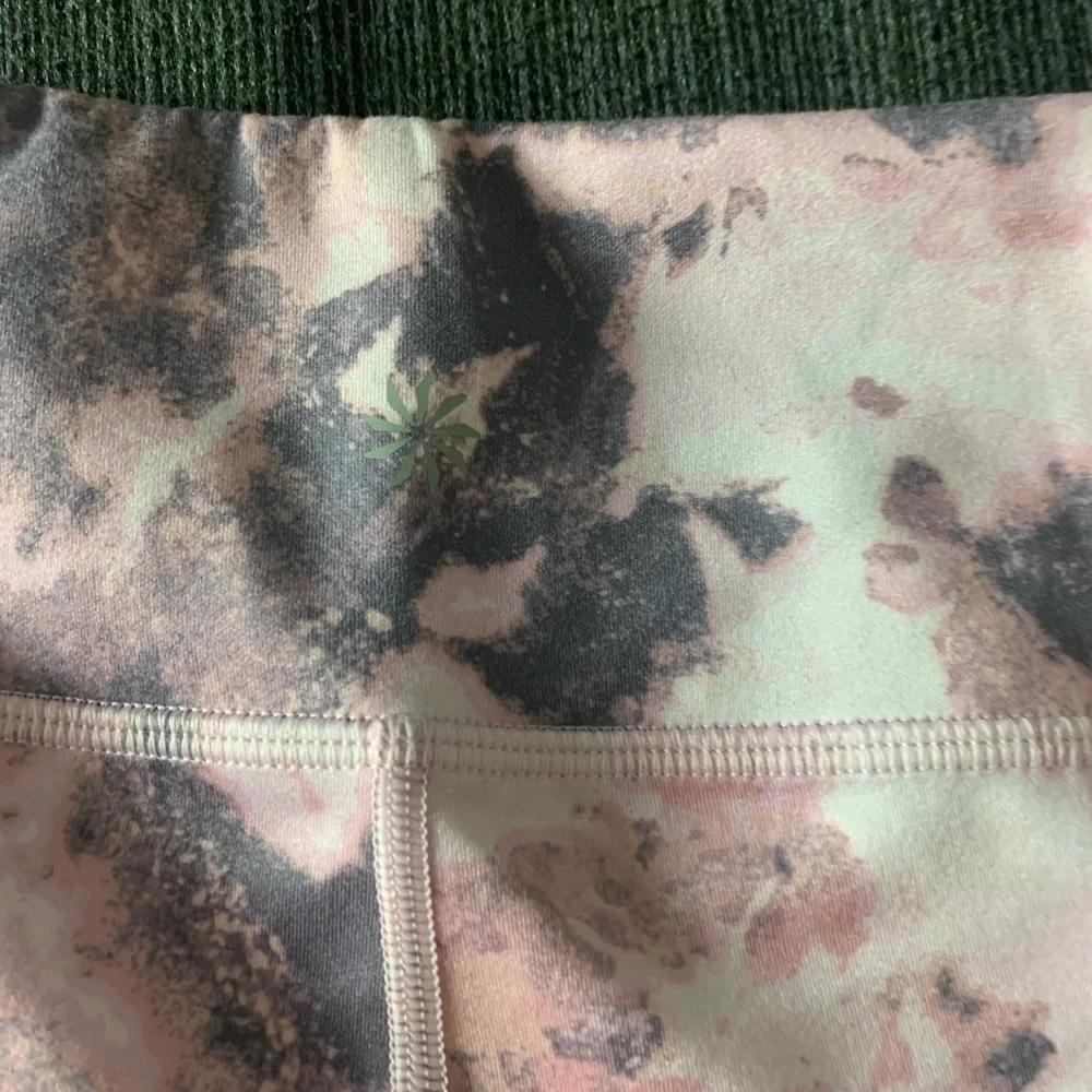 Athleta High Rise Chit Chat Tight Leggings Pink Tie-Dye Size 14 Extra Large
